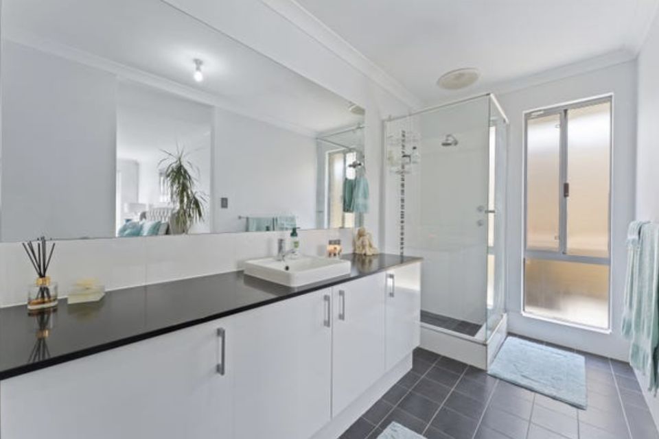 10 Greenock Rd, Baldivis