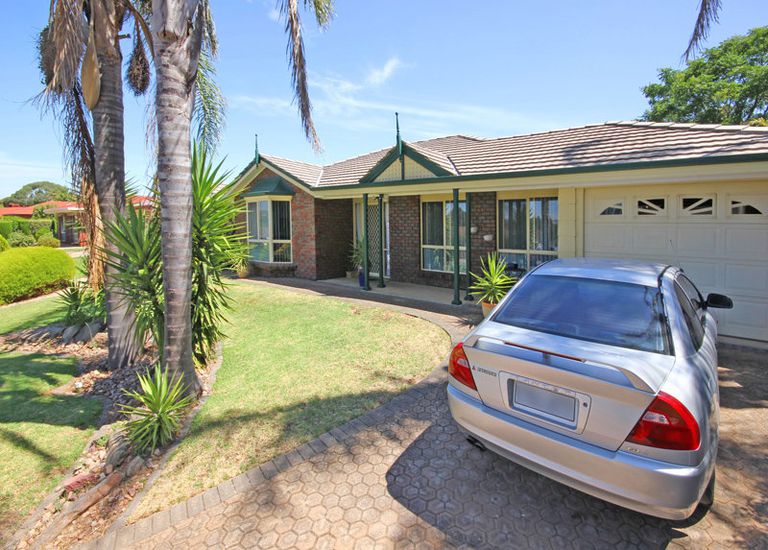 15 Floyd Court, Old Reynella