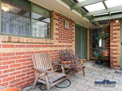 64 Lakeview Drive, Narre Warren South