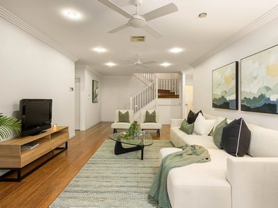 6 Scenery Court, Brookwater