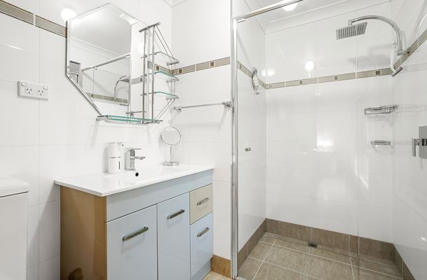 19 Conway Loop, Waikiki