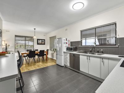 10 Hutchesson Street, Millicent