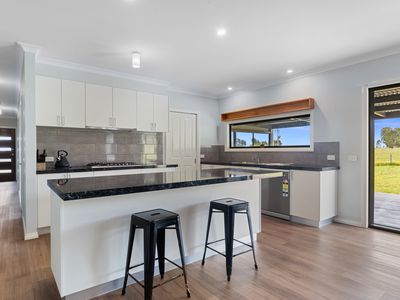 90 Hamilton Way, Lockwood South