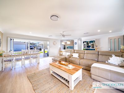 4 Bream St, Woodgate