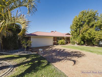 44 Stradbroke Gardens, Ridgewood