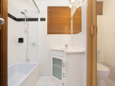12 St Patrick Ave, Kuraby