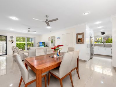 23 Akaroa Avenue, Geebung