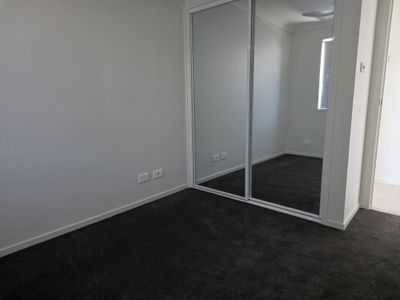 2/11 Millhouse Close, Farley