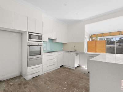 8 Katoomba Avenue, San Remo