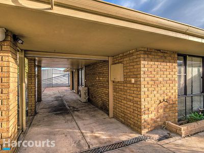 12 Mitchell Place, Two Rocks