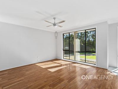 13 Liam Close, Albion Park