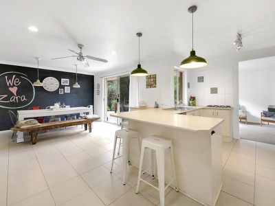 19 Rose Ash Crescent, Noosaville