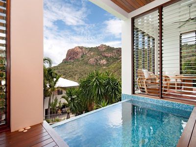 7A Glamis Court, Castle Hill