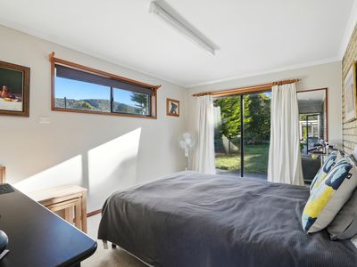 2140 Channel Highway, Snug