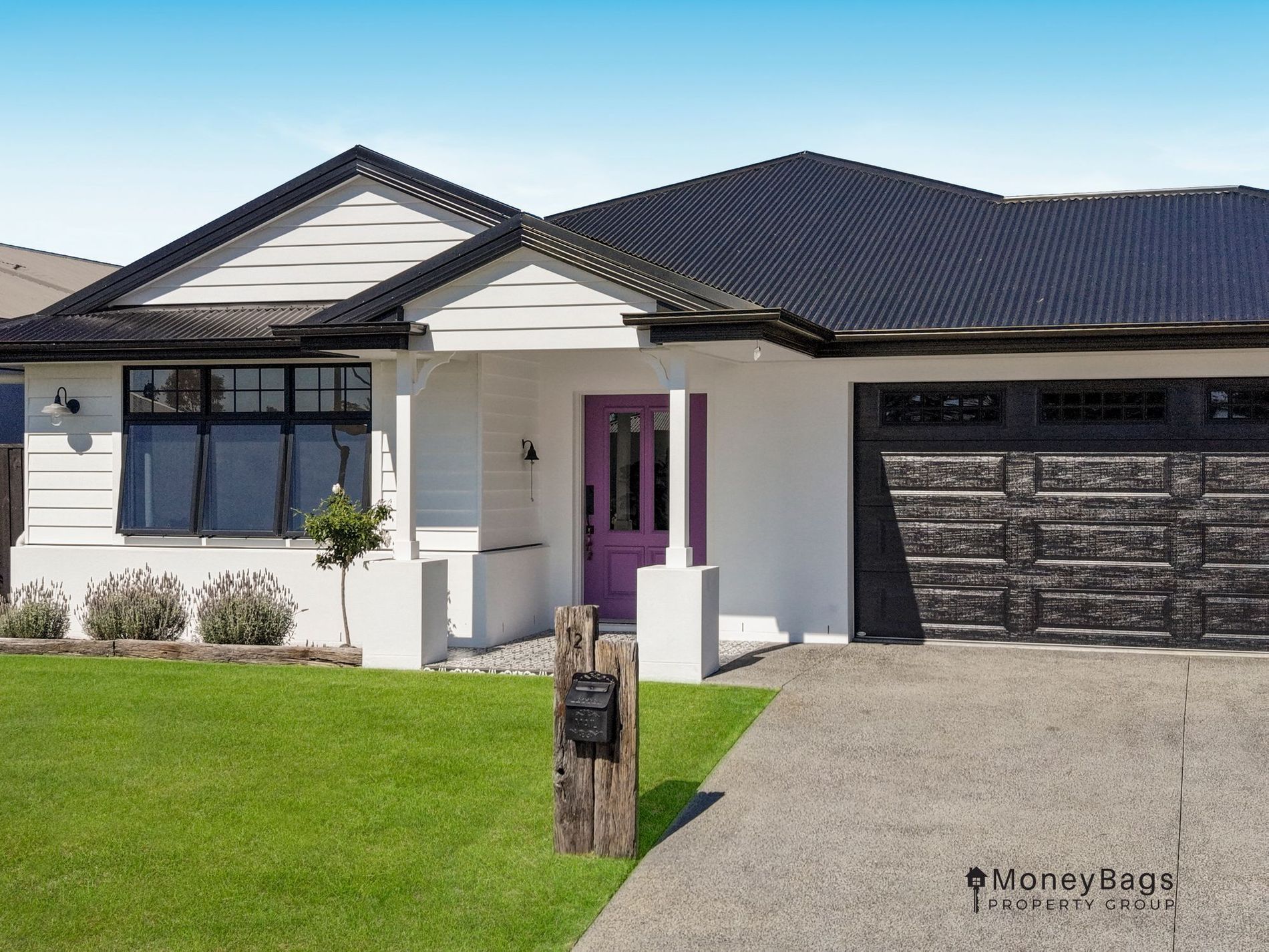 12 Hallstatt Avenue, Jimboomba