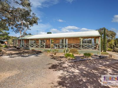 12 Muir Street, Kangaroo Flat
