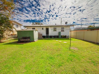 25 Trumpy Street, Silkstone