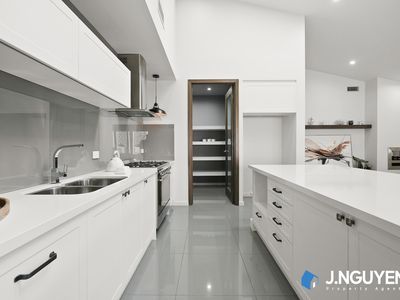 64 Webber Loop, Oran Park