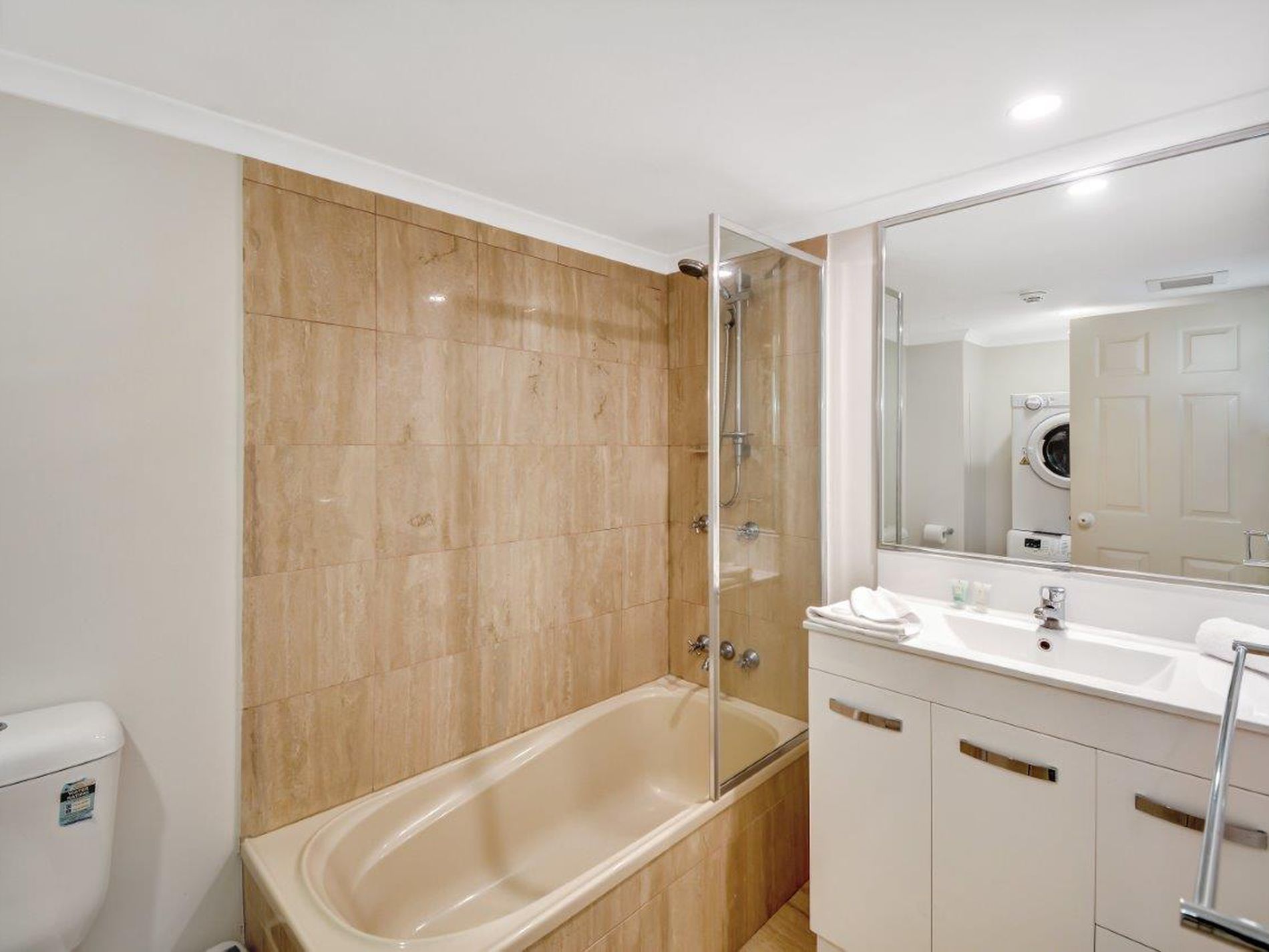 5A / 2 Nineteenth Avenue, Palm Beach