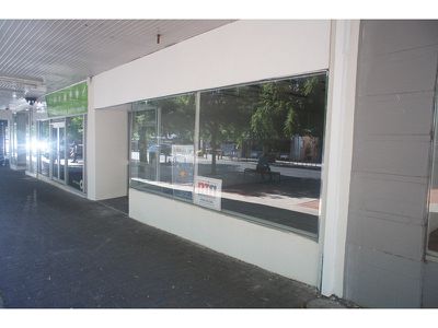 30 Roberts Avenue, Horsham