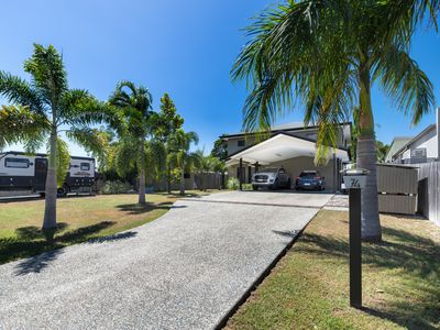 74 Gloucester Avenue, Hideaway Bay