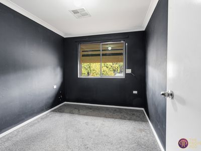 4 Shanks Court, Armadale