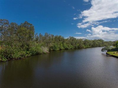 7 Elizabeth Avenue, South Golden Beach