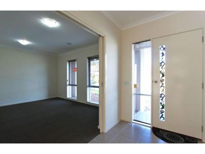 35 Palisades Boulevard, South Morang