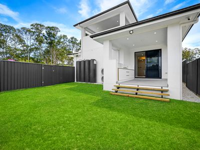 354 Commercial Road, Vineyard