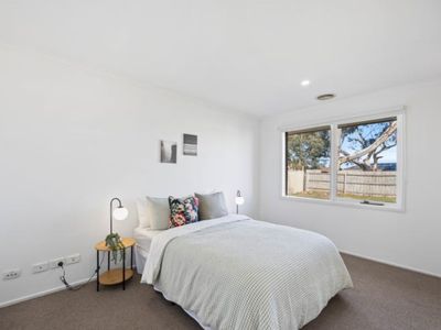 80 Yarcombe Crescent, Craigieburn