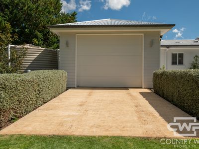 31 McInnes Street, Glencoe