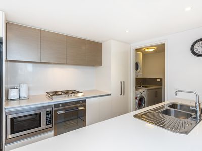1406 / 96 Bow River Crescent, Burswood