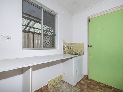 82 Lyrebird Way, Thornlie