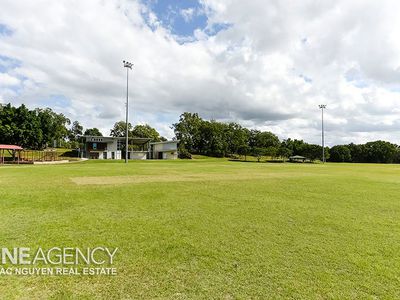 240 Freeman Rd, Inala