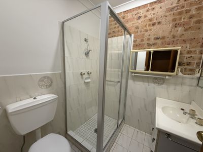 3 / 11 Mountview Avenue, Beverly Hills