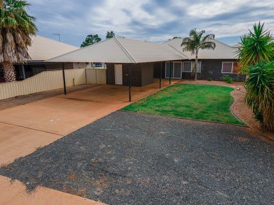 30 Minderoo Avenue, South Hedland