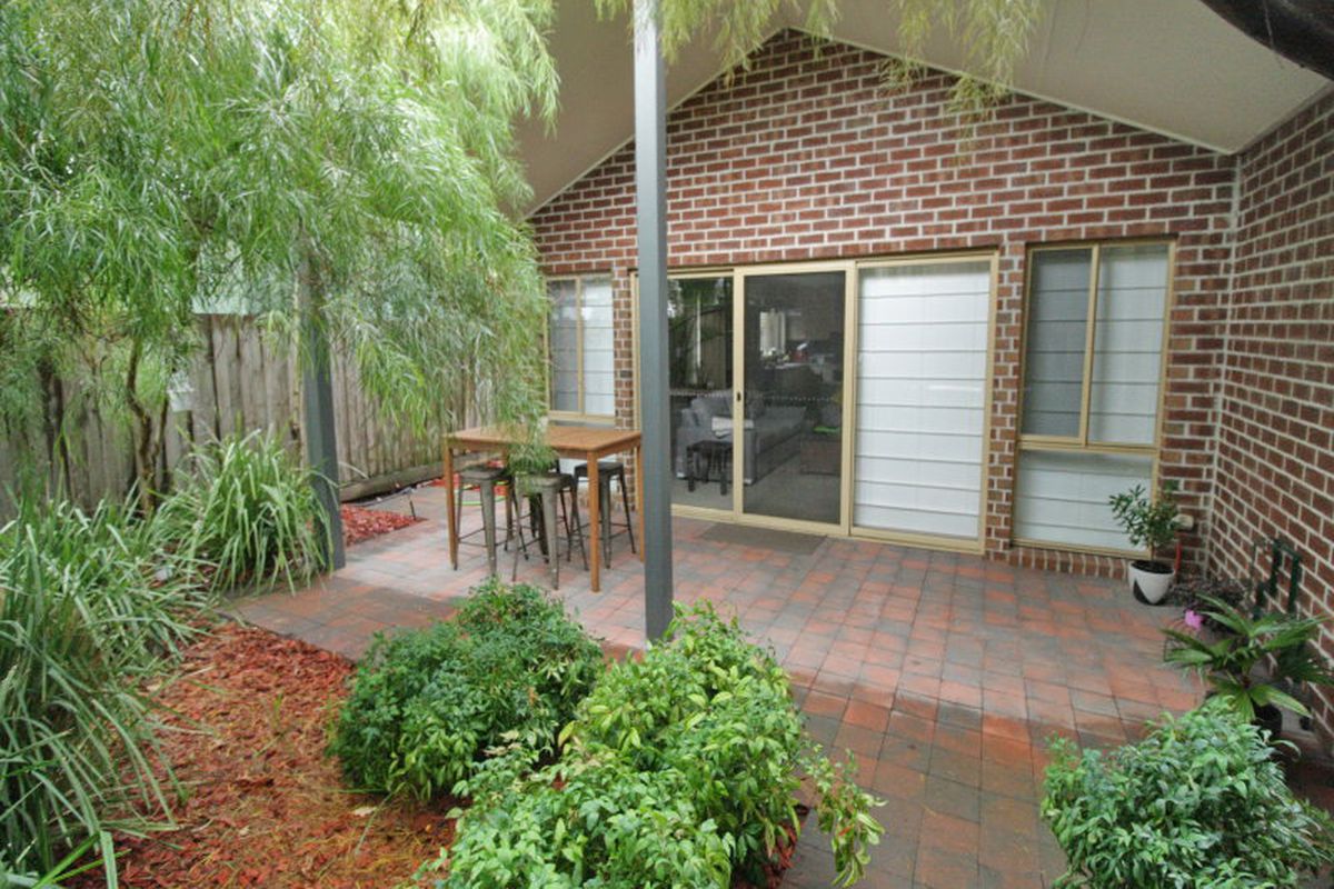 2 / 60 Highett Street, Mansfield