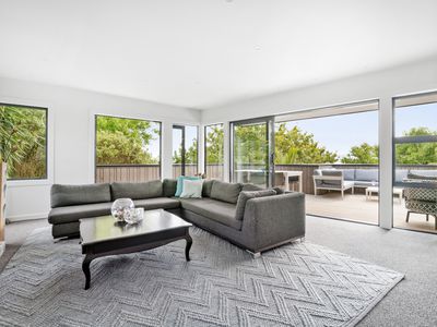 64B Castor Bay Road, Castor Bay