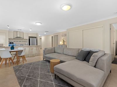 24 Worchester Crescent, Wakerley