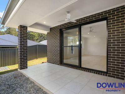 2 / 4 Emerald Close, Medowie