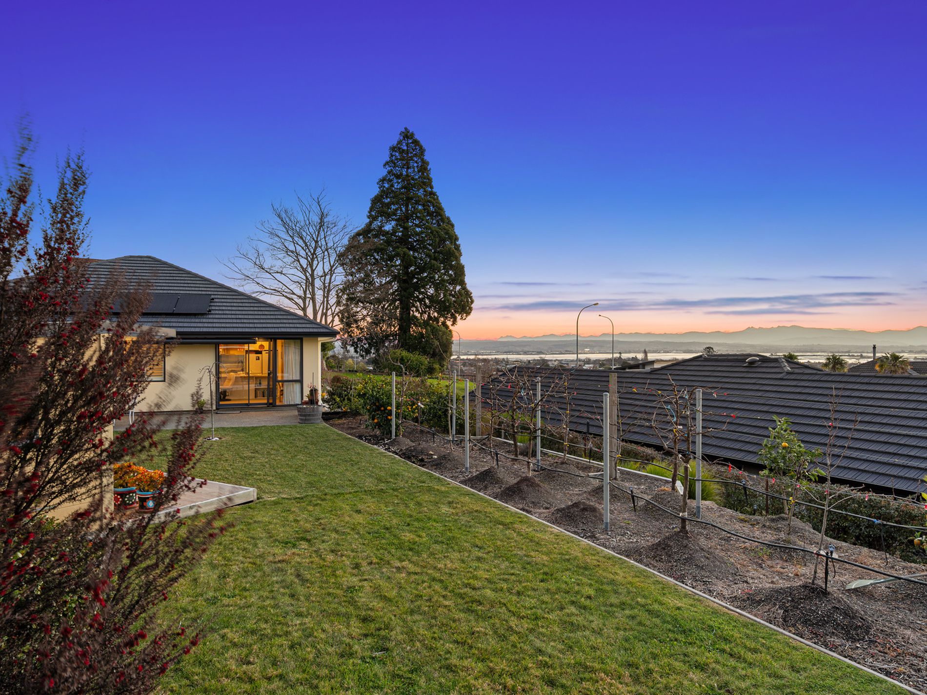 221 The Ridgeway, Stoke