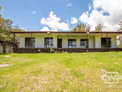 710 Coopers Road, Red Range