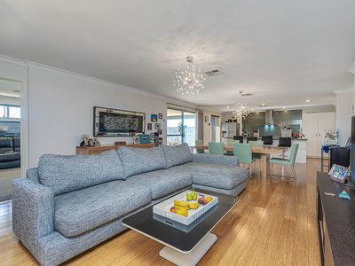 48 Firewood Vista, Yanchep