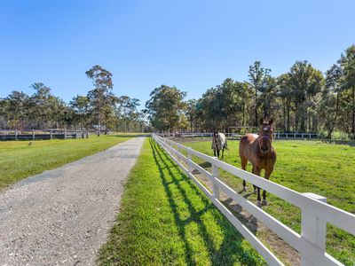 2017 THE LAKES WAY, Rainbow Flat