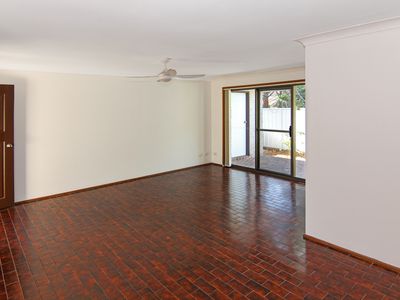 3 / 38-40 Colliton Parade, Forster