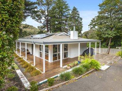 2 Anzac Road, Mount Macedon