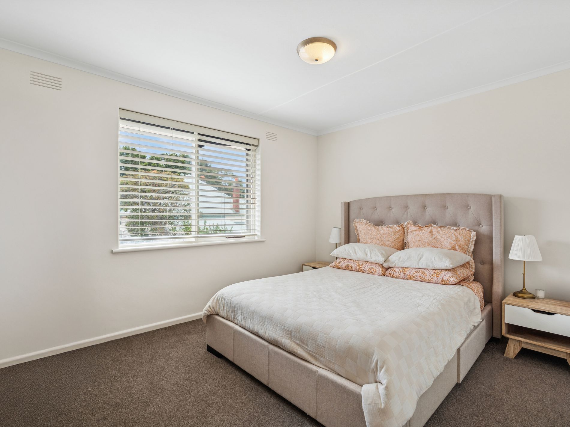 8 / 15 Simpson Street, Northcote