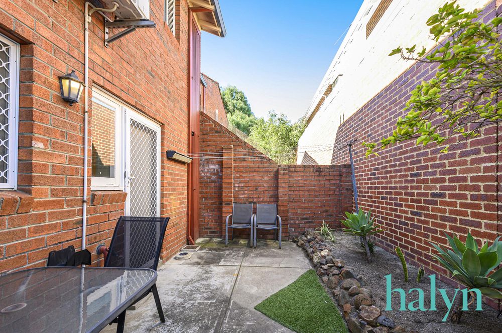 2 / 55 First Avenue, Mount Lawley