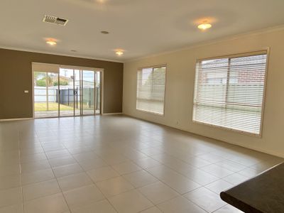 7 Bursill Court, Wyndham Vale