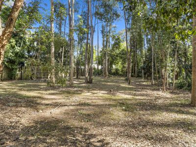 5 Rainforest Court, Boreen Point